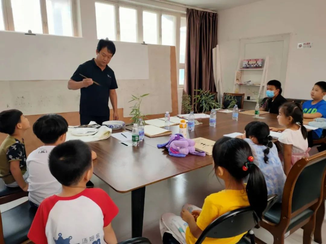 宝坻区文化馆暑期公益山水画基础培训班第五节