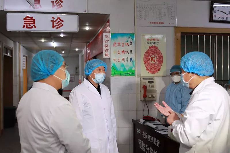 众志成城防控疫情宝坻区领导看望慰问抗疫一线医护人员